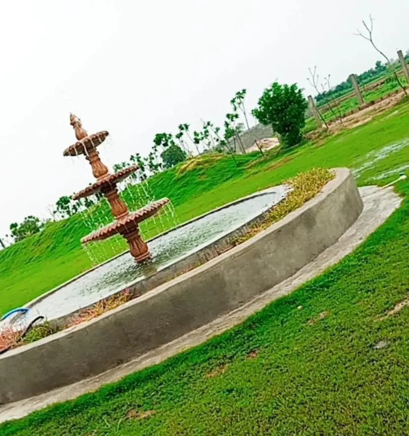 south city 2 water fountain
